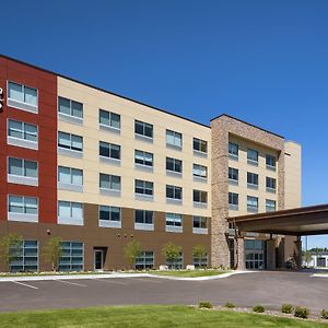 Holiday Inn Express & Suites Duluth North - Miller Hill, An Ihg Hotel Hermantown Exterior photo