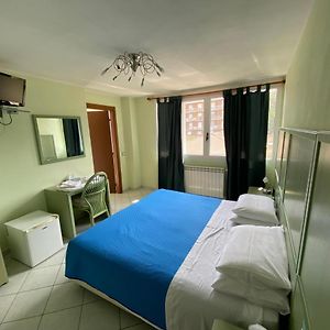 Atlas Bed & Breakfast Serravalle Sesia Exterior photo