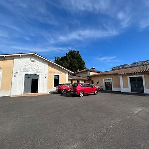 Tokogine Hotel Restaurant Listrac-Médoc Exterior photo