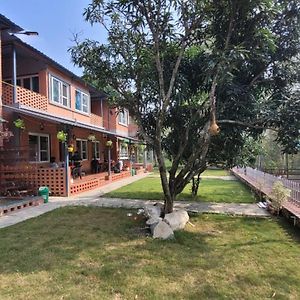 Nest And Hives Amritpur Hotel Kathgodam Exterior photo