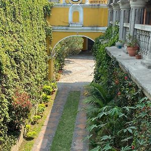 Ciudad Vieja Bed & Breakfast Hotel Casa Del Turista Guatemala City Exterior photo