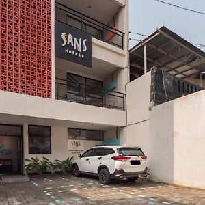 Sans Pasar Lama Tangerang Hotel Exterior photo