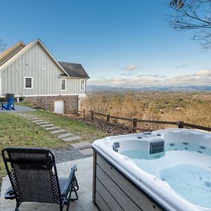 Tranquil Oasis Luxury Mountain Views Hot Tub Villa Asheville Exterior photo