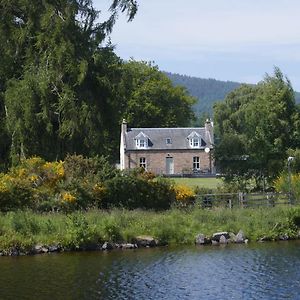 Dunaincroy Farmhouse Villa Inverness Exterior photo