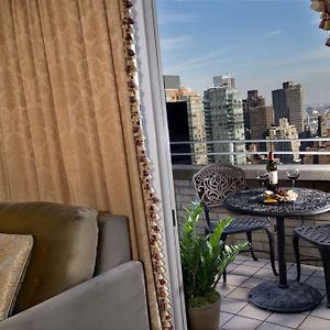 The Kimberly Hotel New York City Exterior photo