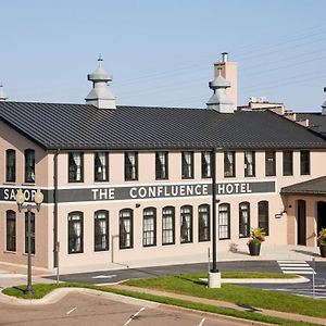 The Confluence Hotel Hastings Exterior photo