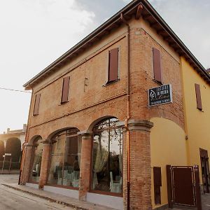 Locanda Del Vecchio Mulino Hotel Fiorano Modenese Exterior photo