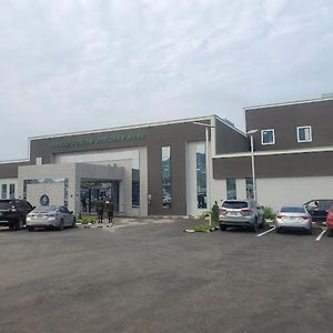 Armed Forces Officers Mess Asokoro Hotel Abuja Exterior photo