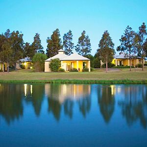 Club Wyndham Pokolbin Hill Hotel Exterior photo