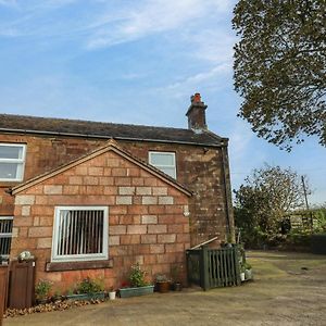 The Granary Villa Biddulph  Exterior photo