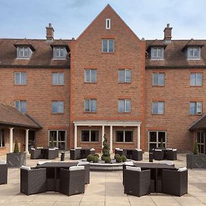 Cambridge Belfry Hotel Exterior photo