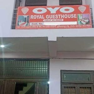 Hotel O Pop Royal Guest House Near Gnida Office Metro Station Noida Exterior photo