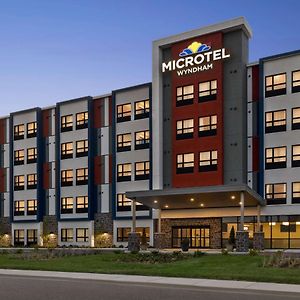 Microtel Inn & Suites By Wyndham Boisbriand Sainte-Thérèse-de-Blainville Exterior photo