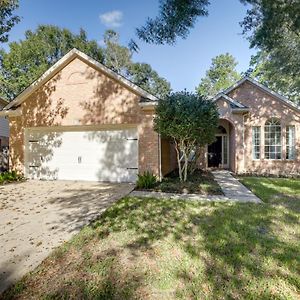 Humble Home With Game Room, Near Deerbrook Mall! Exterior photo