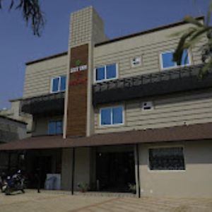 Lily Inn Hotel & Restaurant Bhubaneswar Exterior photo