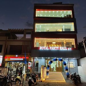 Royal Party Hall A/C Purnankuppam Exterior photo