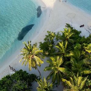 Hudhuvelimaldives Hotel Omadhoo Exterior photo