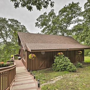 Private Guest House With Deck And Spectacular Views! Uncasville Exterior photo