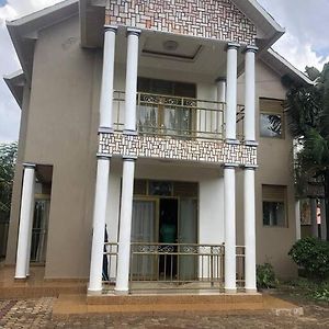 Cozy Homes Shared 1 Kigali Exterior photo