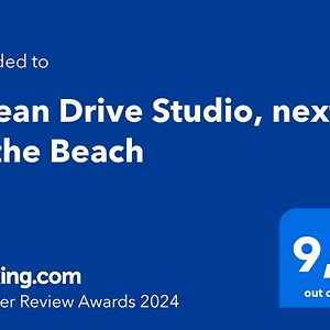 Ocean Drive Studio, Next To The Beach Grand Baie Exterior photo