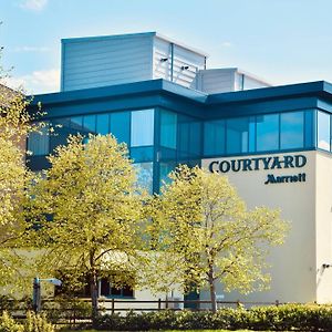 Courtyard By Marriott Glasgow Airport Hotel Paisley Exterior photo