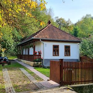 Hutai Mesehaz Villa Háromhuta Exterior photo