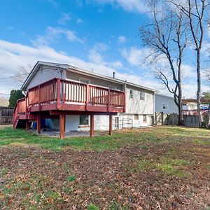 Lorton Vacation Rental Home With Backyard And Deck! Exterior photo