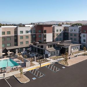 Residence Inn By Marriott Fairfield Napa Exterior photo