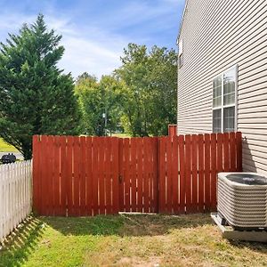 Charming Basement W/ Firepit And Above Ground Pool Apartment Stafford Exterior photo