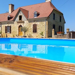 Gite A La Ferme Villa Bassillon-Vauzé Exterior photo