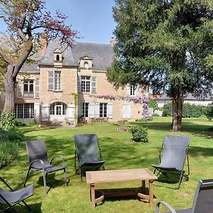 Manoir Du Bellay Bed & Breakfast Montreuil-Bellay Exterior photo