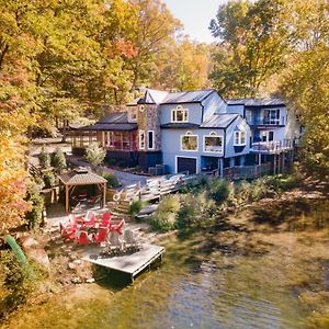 King Suites, Lakefront, Hot Tub, Watercraft Harpers Ferry Exterior photo