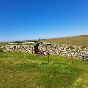 Squealing Pig Bothy Villa Barvas Exterior photo