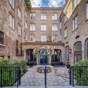 Hotel Petaluma, Tapestry Collection By Hilton Exterior photo