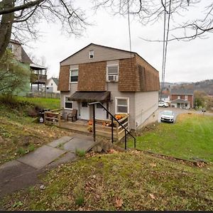 Pet Friendly Private Townhouse With Washerdryer Ligonier Exterior photo