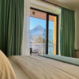 Hotel Grand View Kazbegi Exterior photo