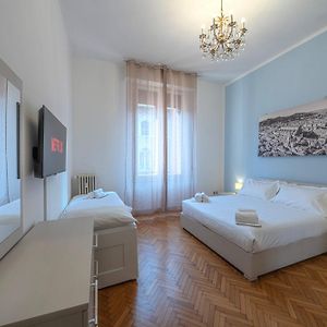 Suite In The Center Of Bologna Exterior photo