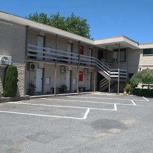 City Gardens Motel Traralgon Exterior photo