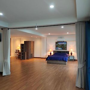 Alpine Mansion Apartment Ban Huai Sai Nua Exterior photo