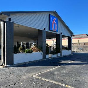 Motel 6 Greenville, Nc Ecu Medical Center Exterior photo