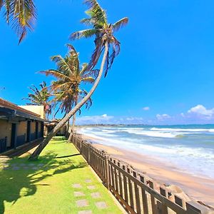 Hakuna Matara Beach Bungalows Exterior photo