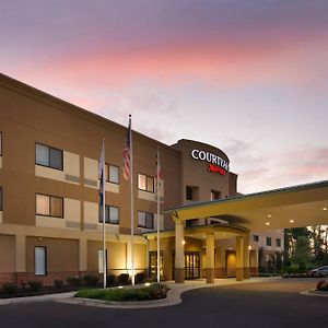 Courtyard By Marriott Waldorf Hotel Exterior photo