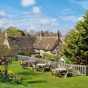 White Hart Ufford- Stamford Hotel Ufford  Exterior photo