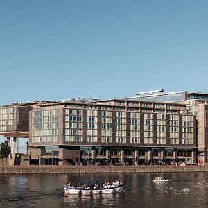 Doubletree By Hilton Amsterdam Centraal Station Hotel Exterior photo