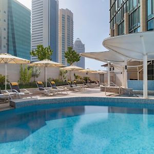 Le Meridien City Center Doha Hotel Exterior photo