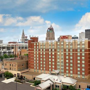 Hilton Garden Inn Cleveland Downtown Exterior photo