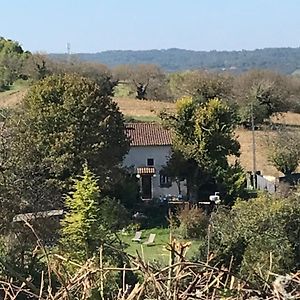 Le Pre Du Val Bed & Breakfast Saint-Astier  Exterior photo