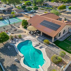 Glendale Retreat -Pickleball+Pool+9-Hole Mini Golf Villa Exterior photo