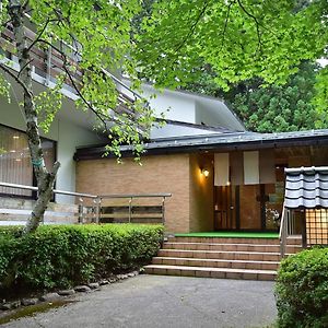 Kotobuki Hotel Yamanouchi  Exterior photo