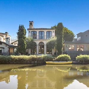 Elegant Mediterranean Waterfront Home Los Angeles Exterior photo